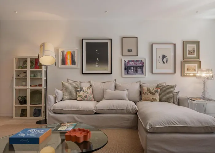 Apartment Savoy Monumentalis Xii Comfort With Pool Funchal (Madeira)