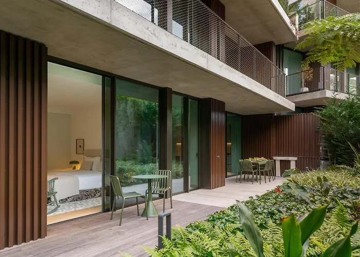 Savoy Monumentalis Xii Comfort With Pool Funchal (Madeira)