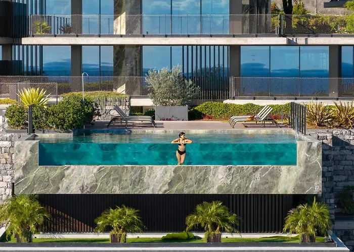 Apartamento Savoy Monumentalis Xii Comfort With Pool Funchal (Madeira)