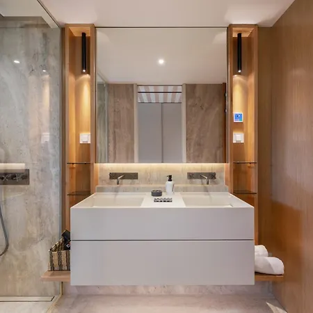 Savoy Monumentalis Xii Comfort With Pool *
